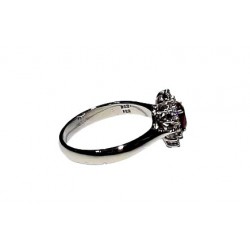 Anello Crivelli con Rubino Ct. 0,58  e Diamanti Ct. 0,32F